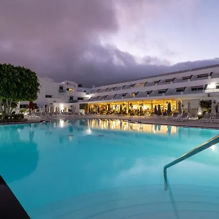 Lanzarote Village Hotel 4*