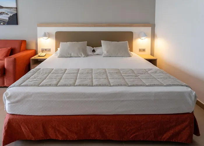 Ξενοδοχείο Lanzarote Village 4*