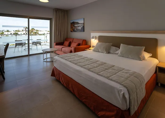 Hotel Lanzarote Village 4*