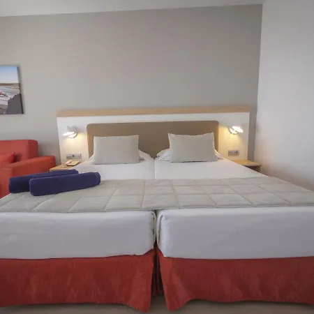 لانثاروتيه فيليدج فندق بويرتو ذيل كارمين