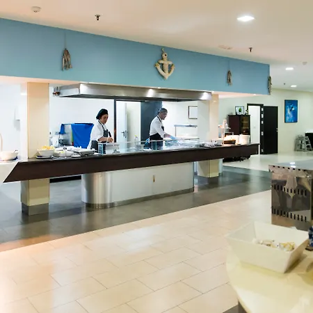 فندق لانثاروتيه فيليدج بويرتو ذيل كارمين