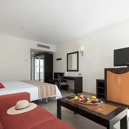 Lanzarote Village Hotel