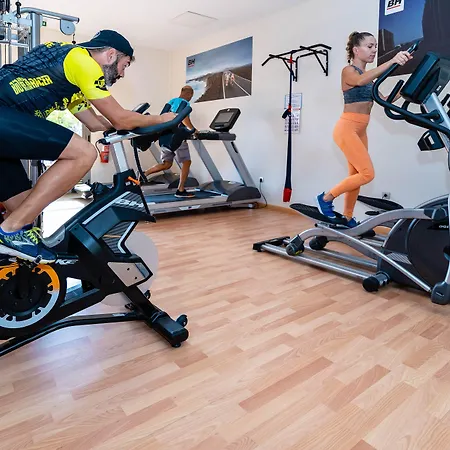 Lanzarote Village 4*