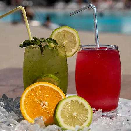 فندق لانثاروتيه فيليدج