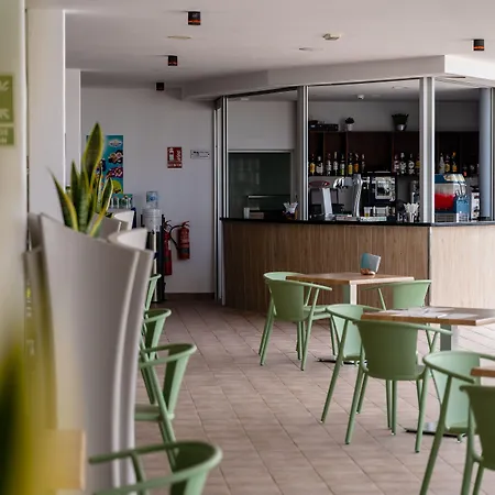 Lanzarote Village 4*