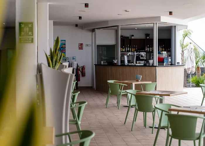 لانثاروتيه فيليدج 4*