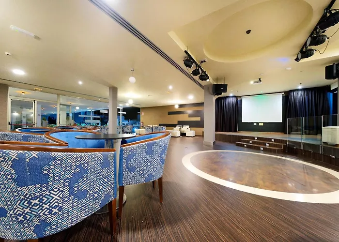 فندق لانثاروتيه فيليدج بويرتو ذيل كارمين