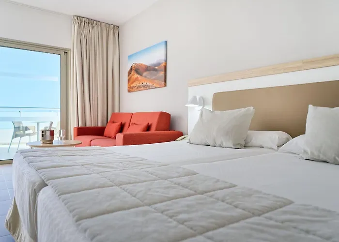 لانثاروتيه فيليدج 4* بويرتو ذيل كارمين